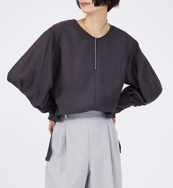 qualite「エアリータックスリーブブラウス」|シャツ・ブラウス|チャコールグレー