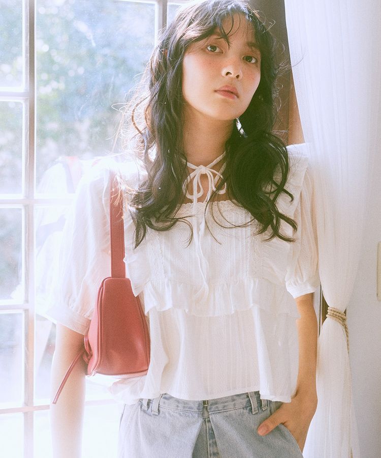 earth music&ecology「パフスリーブコットンフリルブラウス」|シャツ・ブラウス|