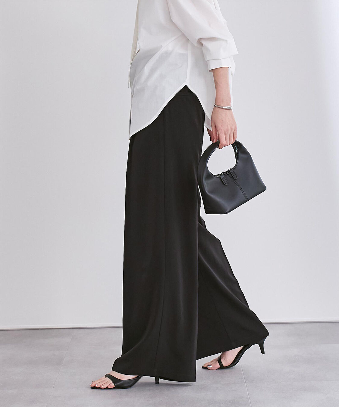 ur's「ワンタックハイウエストワイドパンツ」|スラックス|