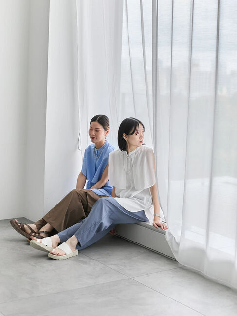 Samansa Mos2 blue「ケープブラウス」|シャツ・ブラウス|