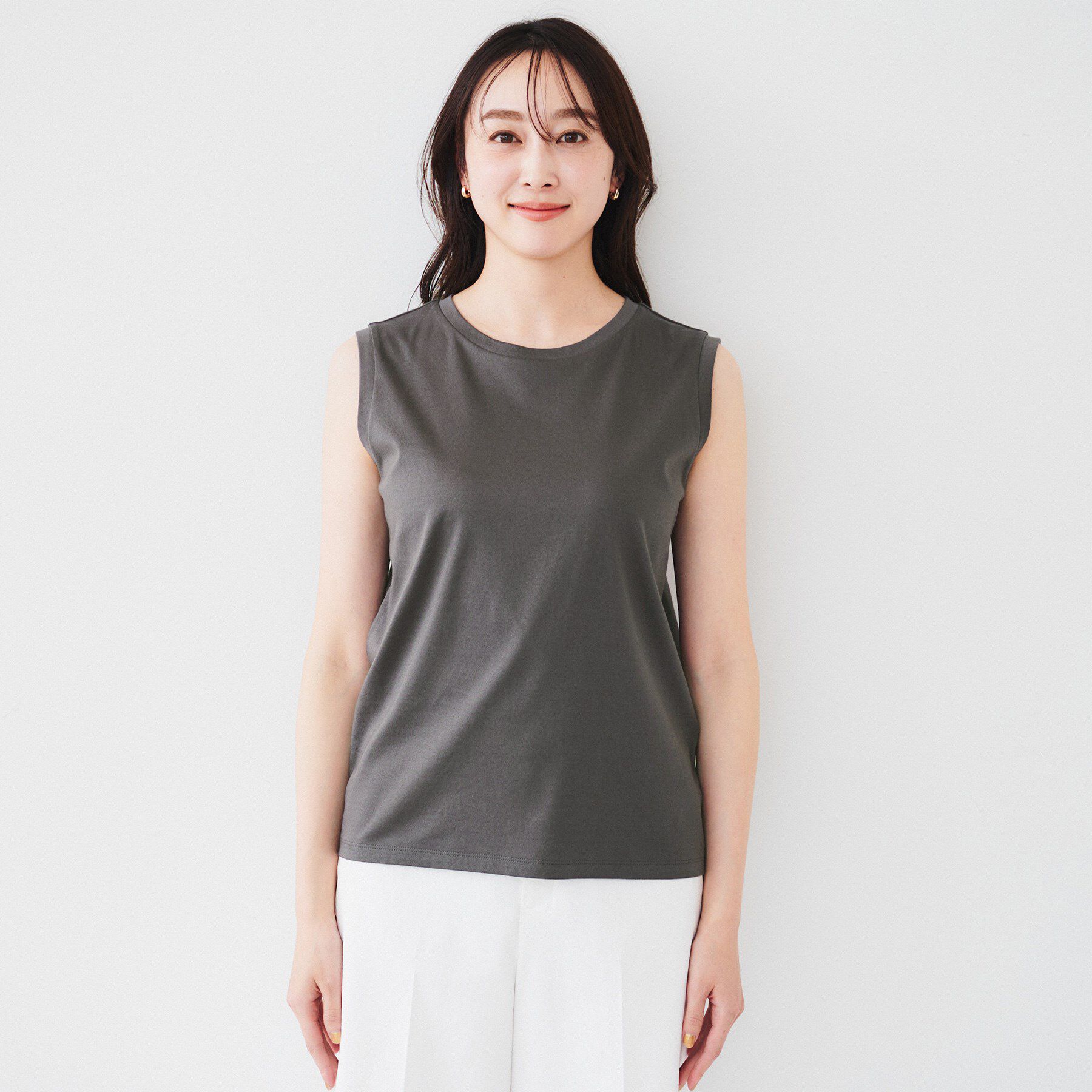 UNTITLED「ノースリーブプルオーバー」|Tシャツ・カットソー|