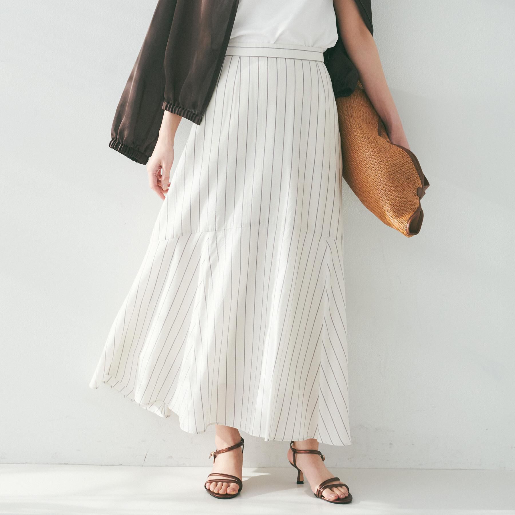 UNTITLED「【後ろウエストゴム/マーメイド】ストライプフレアスカート」|スカート|