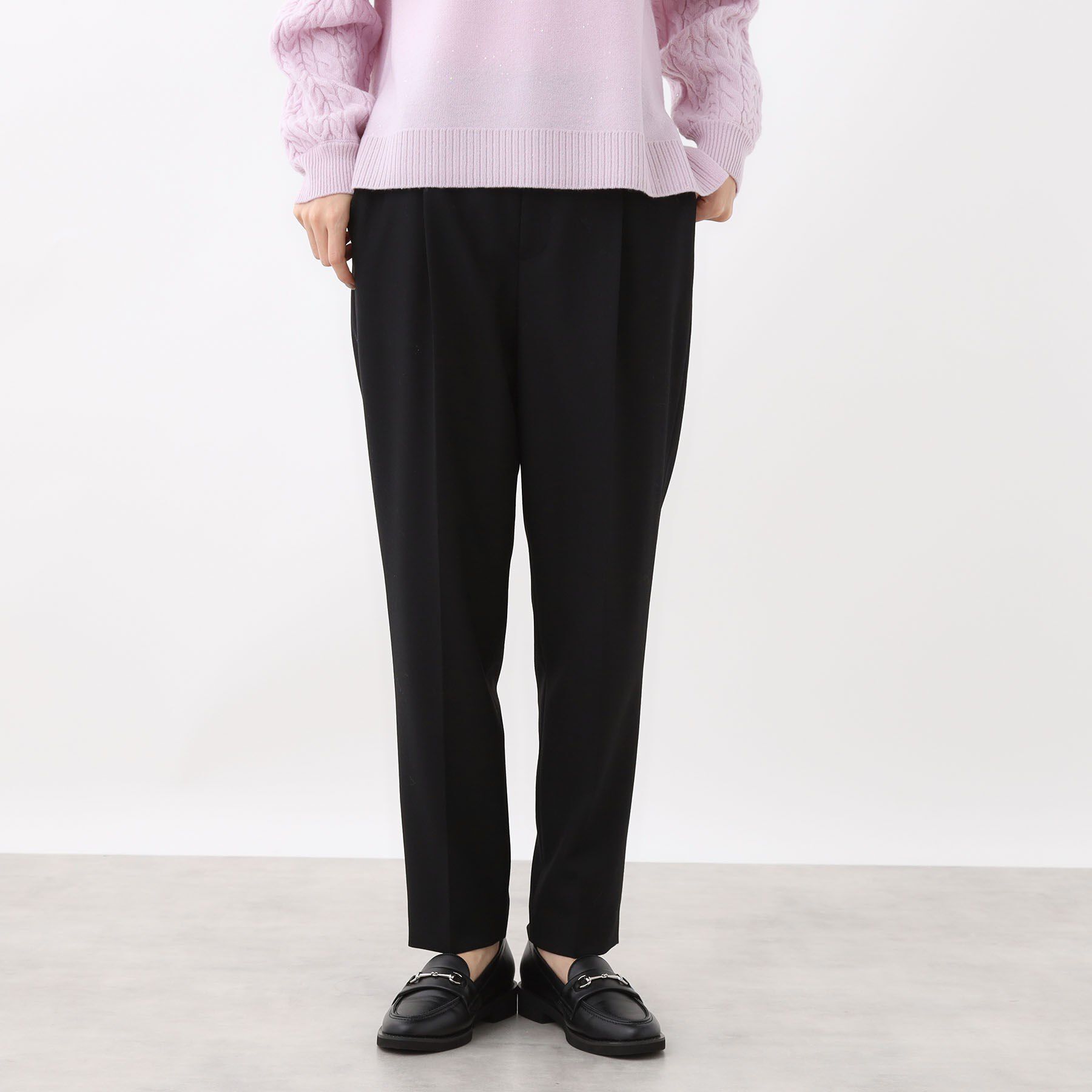 Reflect「【腰周りすっきり◎】センタープレス入りテーパードパンツ」|その他|