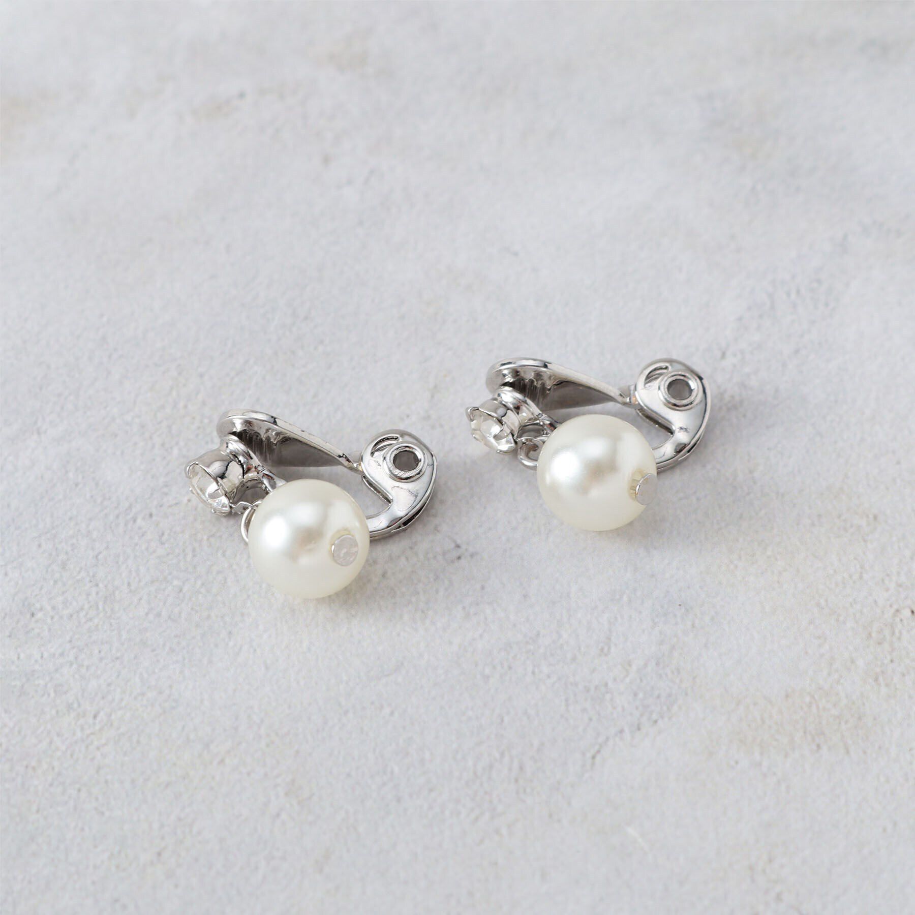 grove「痛くなりにくいビジューパール調イヤリング【入卒対応可】」|イヤリング|