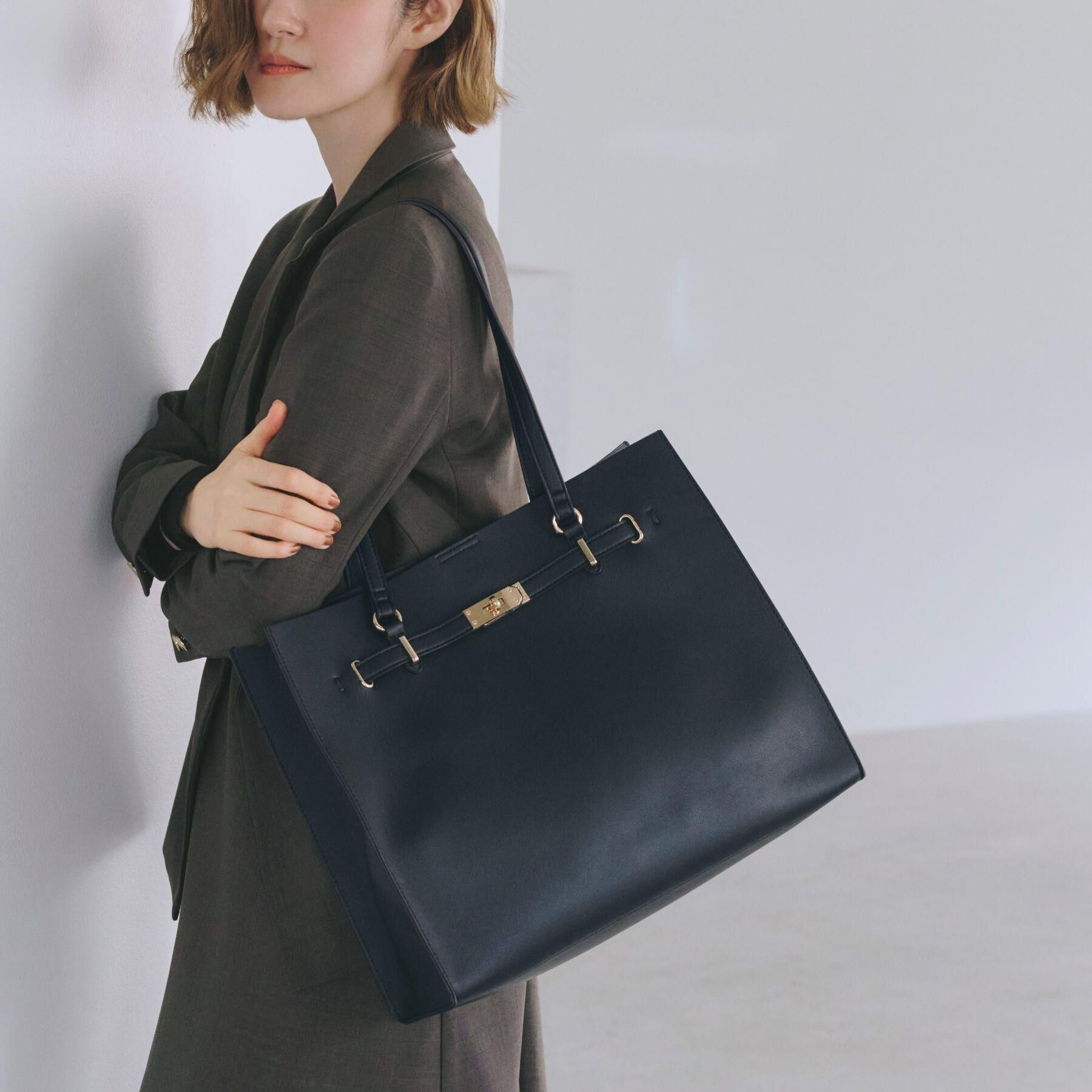 grove「【A4】ベルトスクエアトート」|トートバッグ|