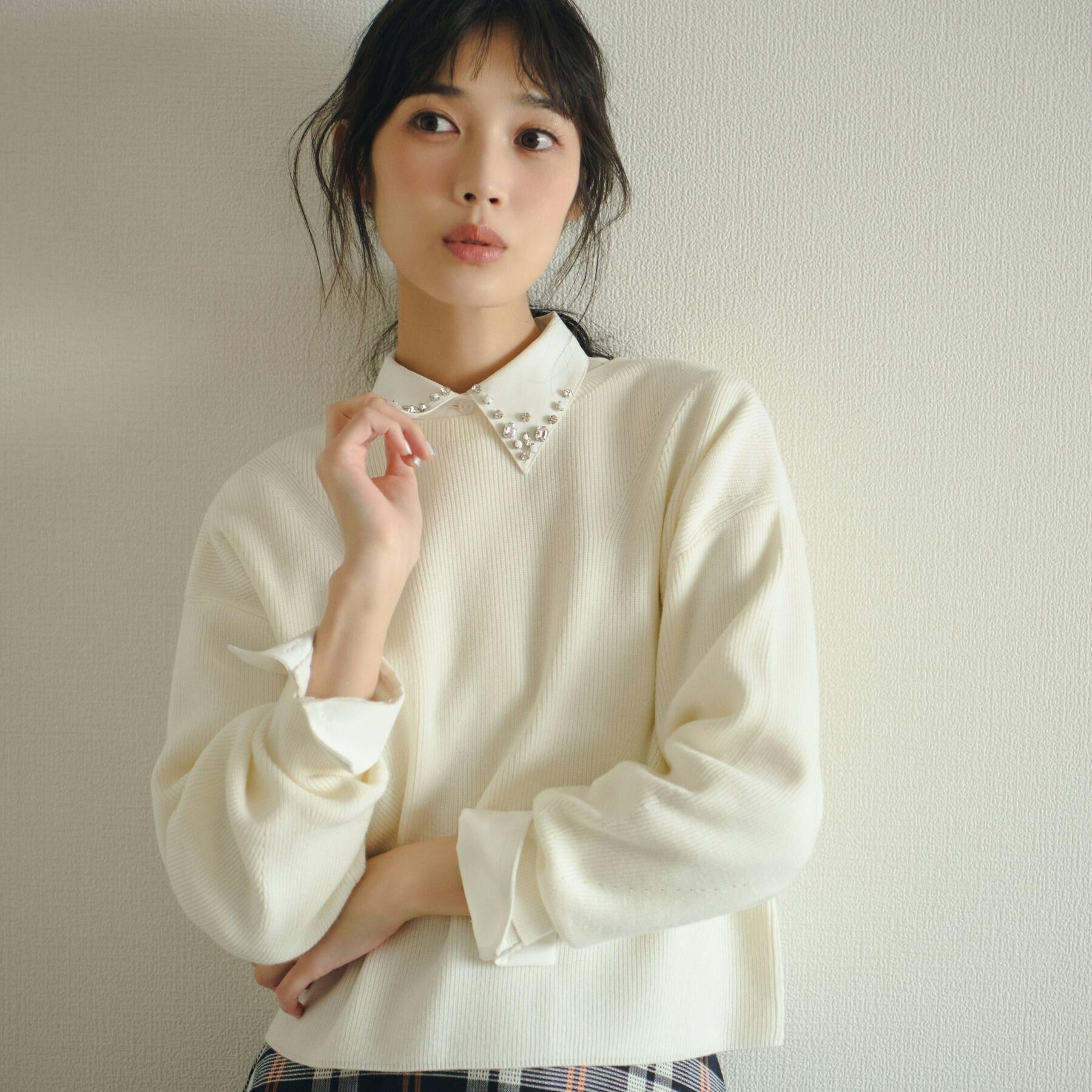 grove「ビジューカラー とろみシャツ」|シャツ・ブラウス|