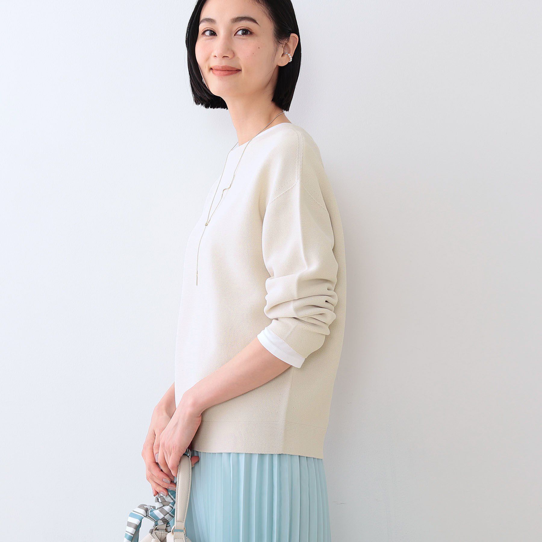 INDIVI「【洗える／無縫製／6色展開】袖フォルム ボートネックニット」|ニット・セーター|