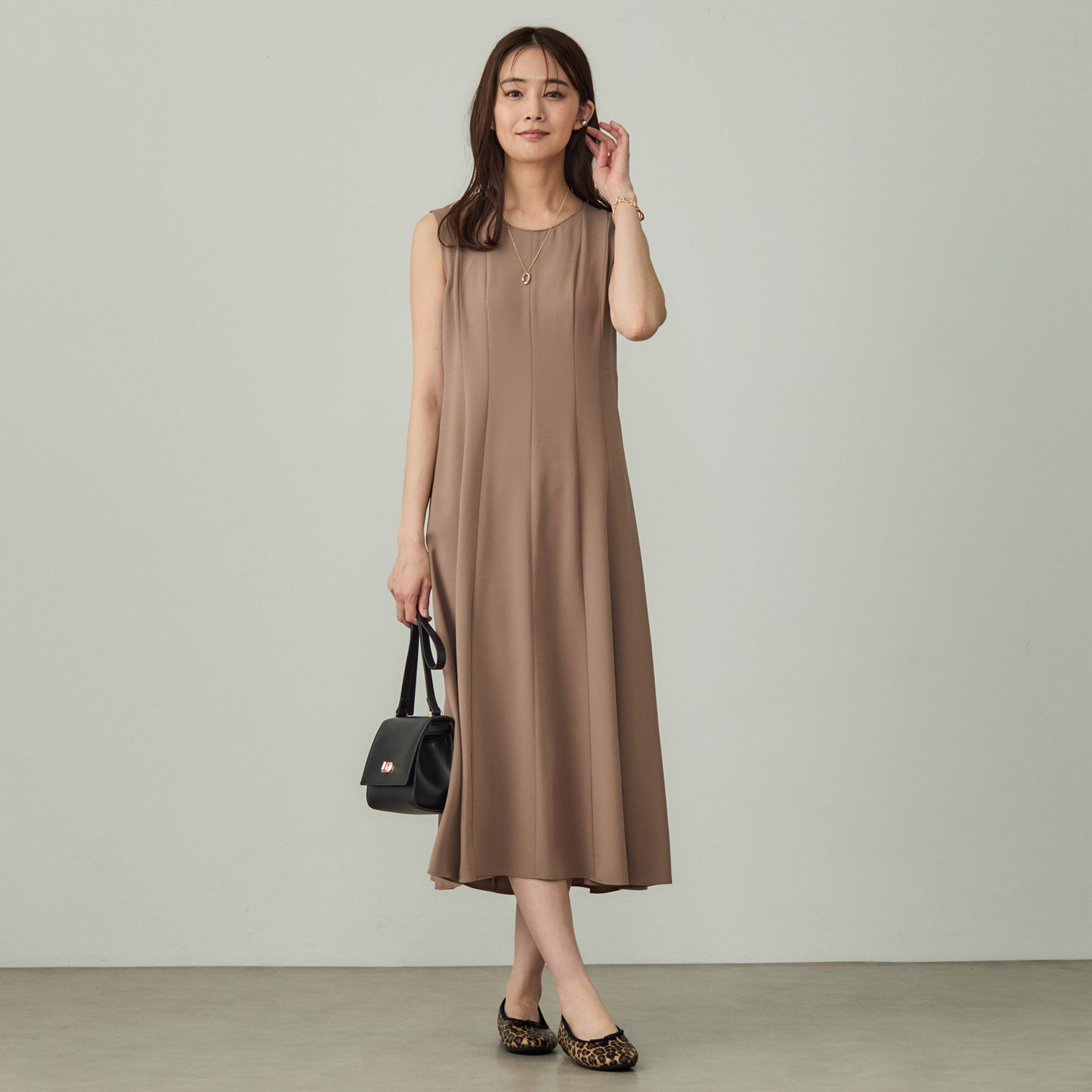 INDIVI「【美シルエット】ノースリーブワンピース」|ワンピース|