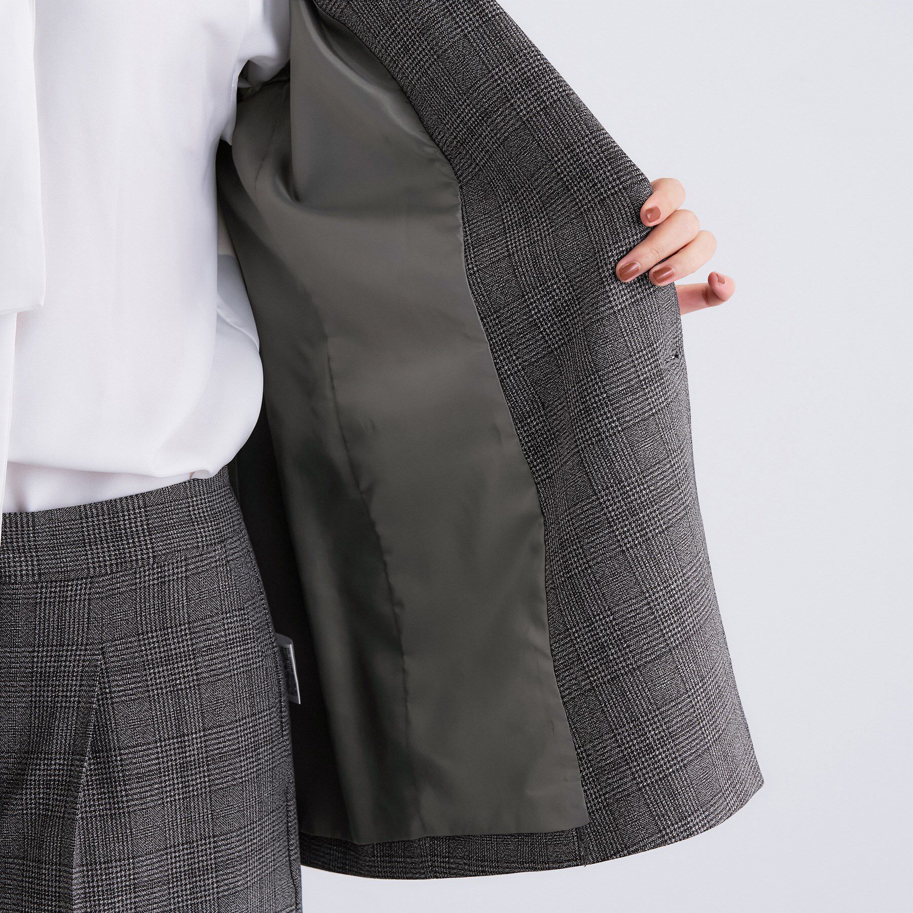 INDIVI「【洗える／オンオフ】チェック柄ダブルジャケット」|テーラードジャケット|