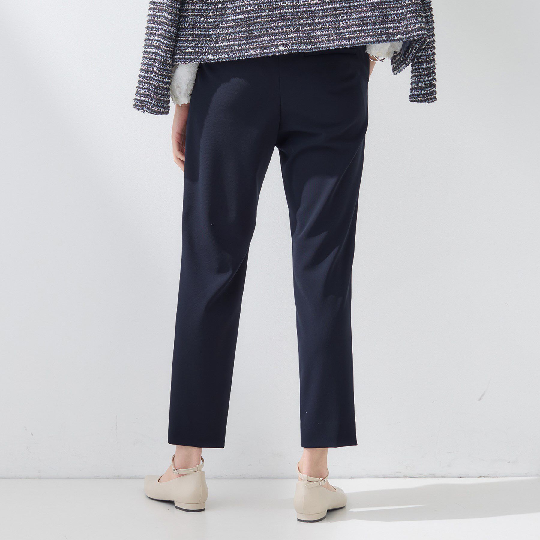 INDIVI「【褒められパンツ／高ストレッチ】タックテーパードパンツ」|その他|