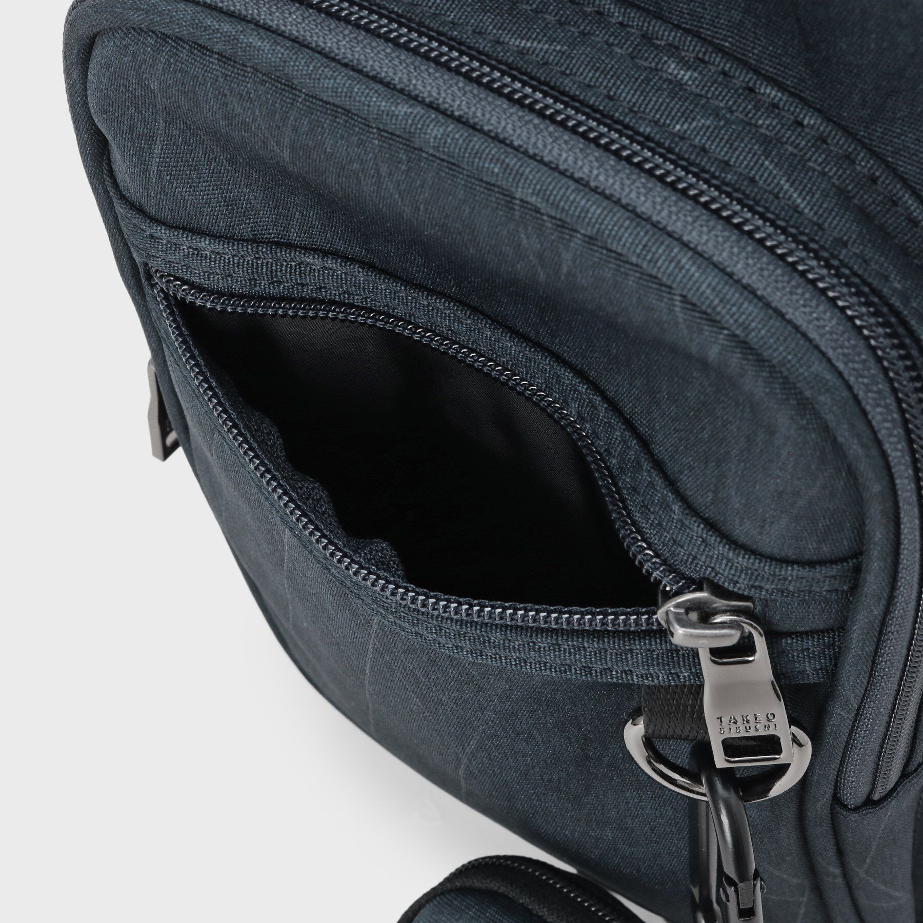 TAKEO KIKUCHI「シャドーラインボディバッグ」|その他|