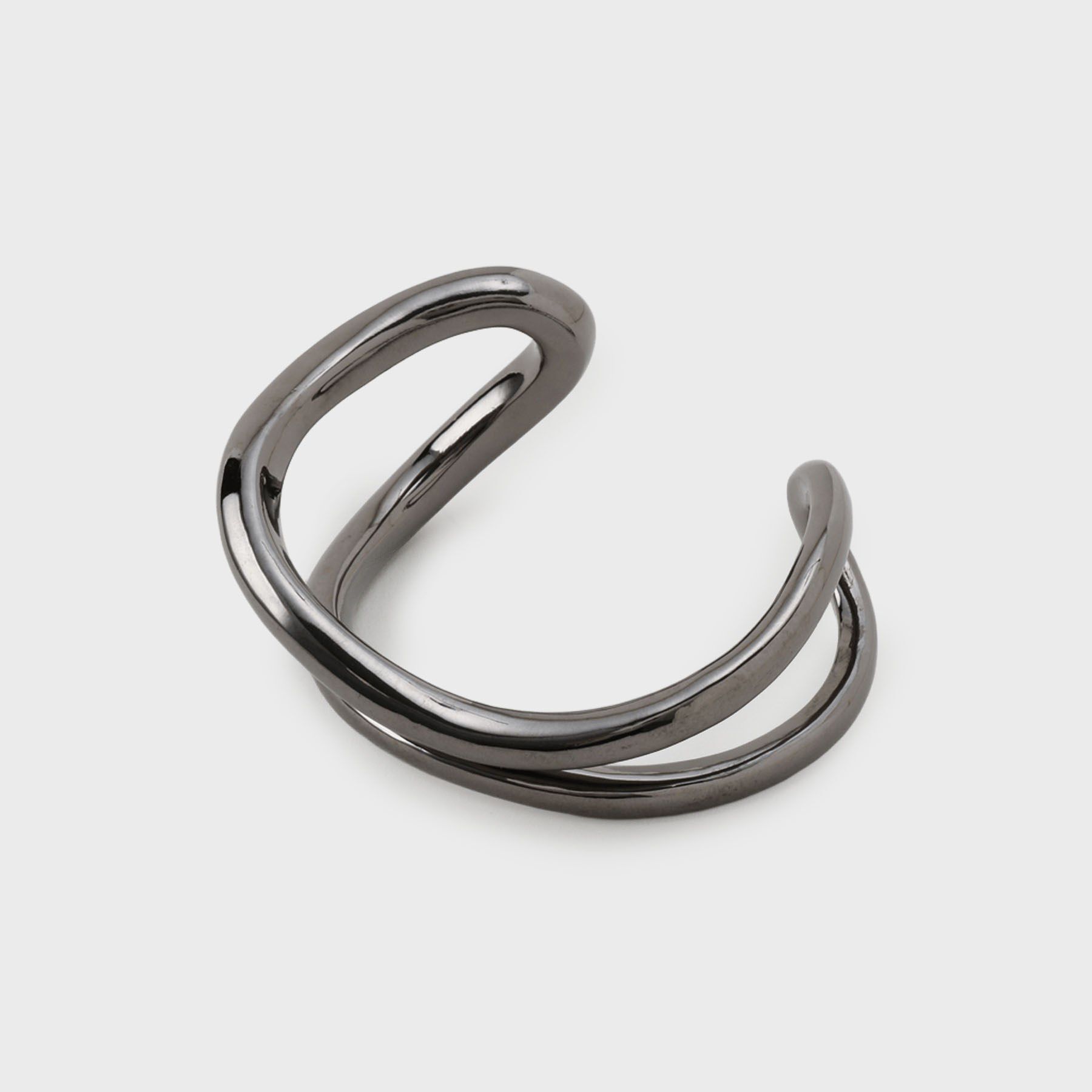 tk.TAKEO KIKUCHI「チャンキーバングル」|ブレスレット・バングル|ブラックシルバー(0