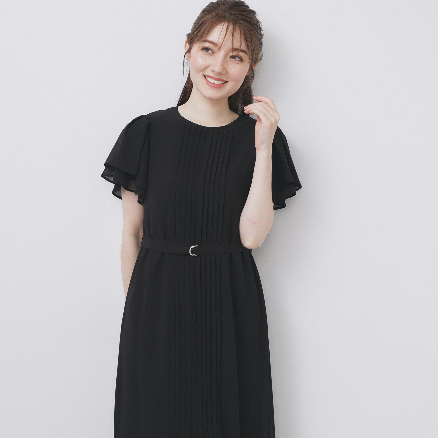 index「フロントタックIラインワンピース【洗濯機洗い可/防シワ】」|ワンピース|ブラック(019)