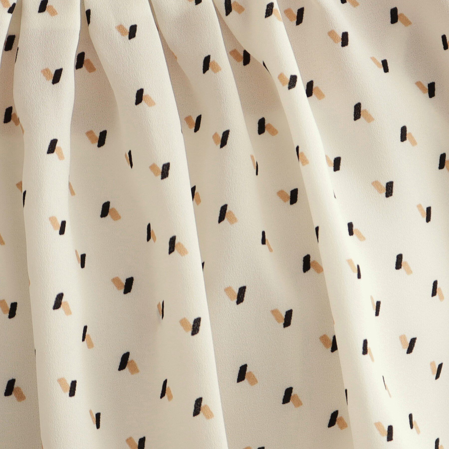 OPAQUE.CLIP「タックジョーゼットブラウス【洗濯機洗い可】」|シャツ・ブラウス|