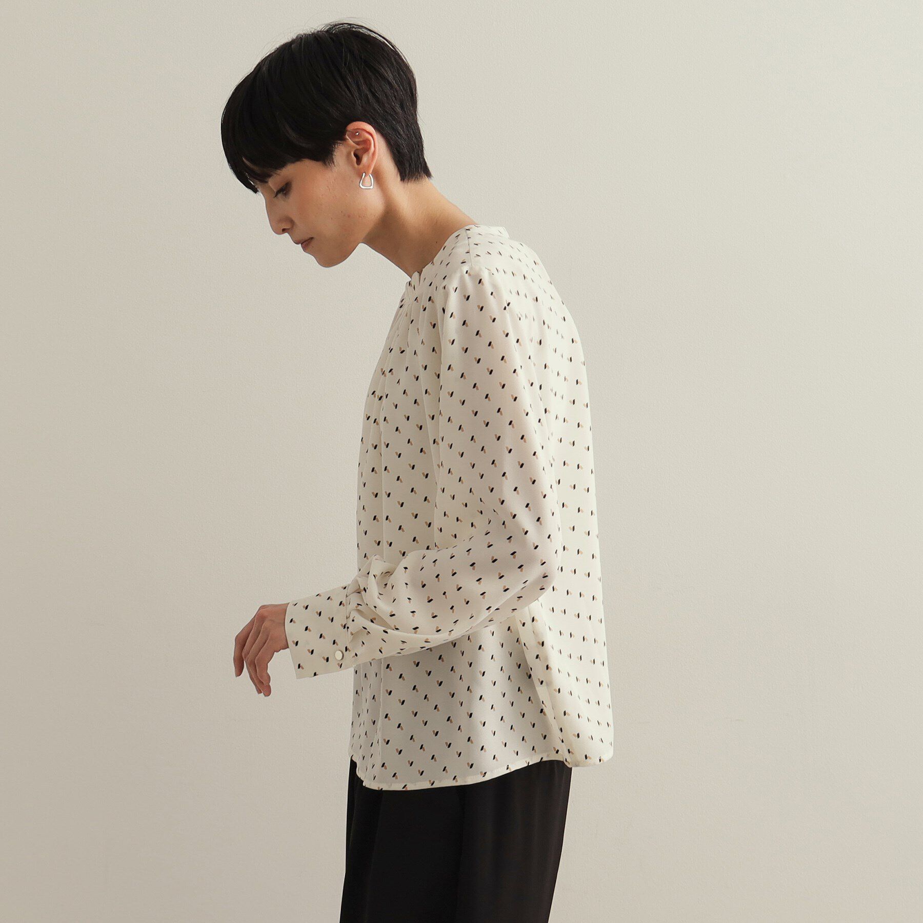 OPAQUE.CLIP「タックジョーゼットブラウス【洗濯機洗い可】」|シャツ・ブラウス|