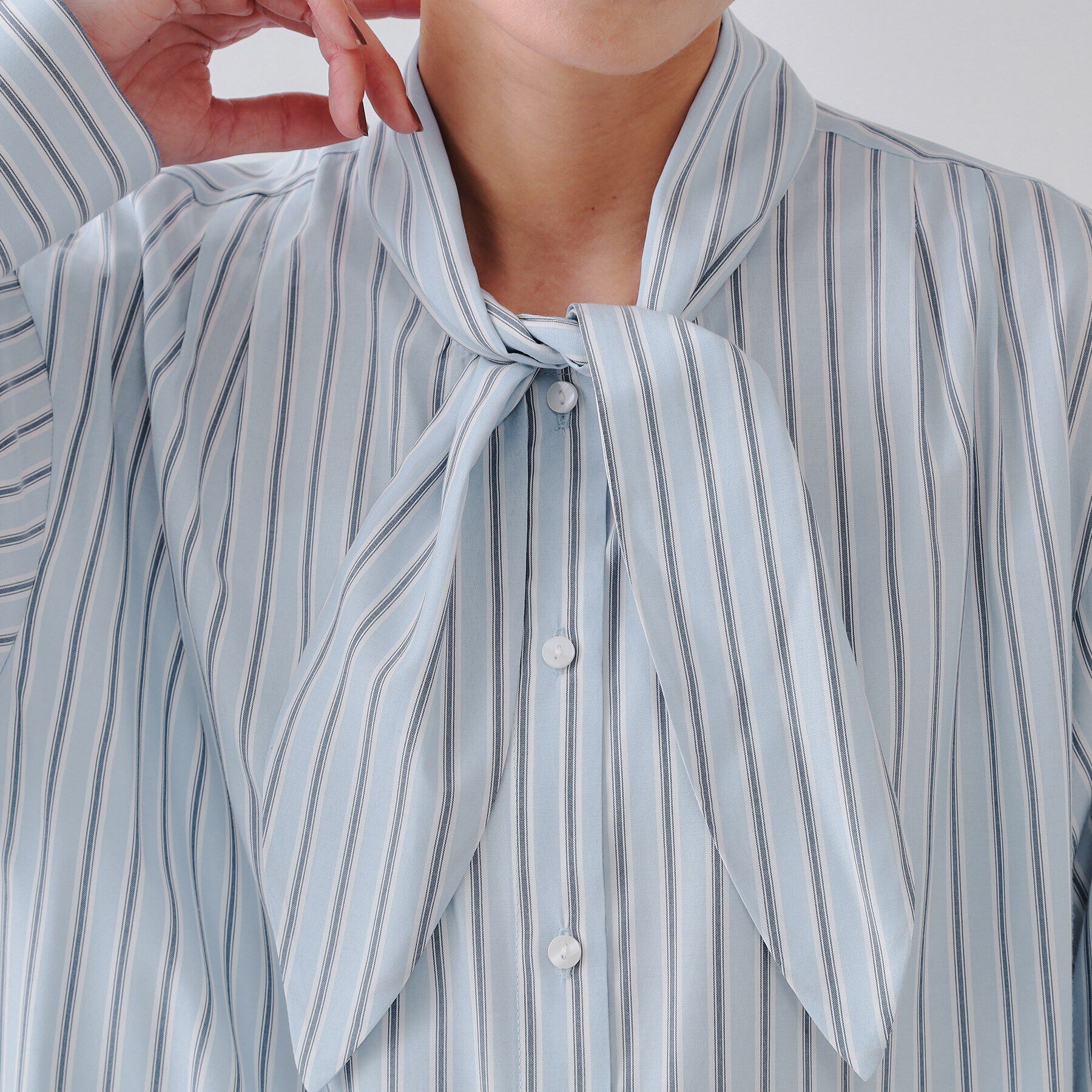 OPAQUE.CLIP「ストライプボウタイシャツ【洗濯機洗い可】」|シャツ・ブラウス|