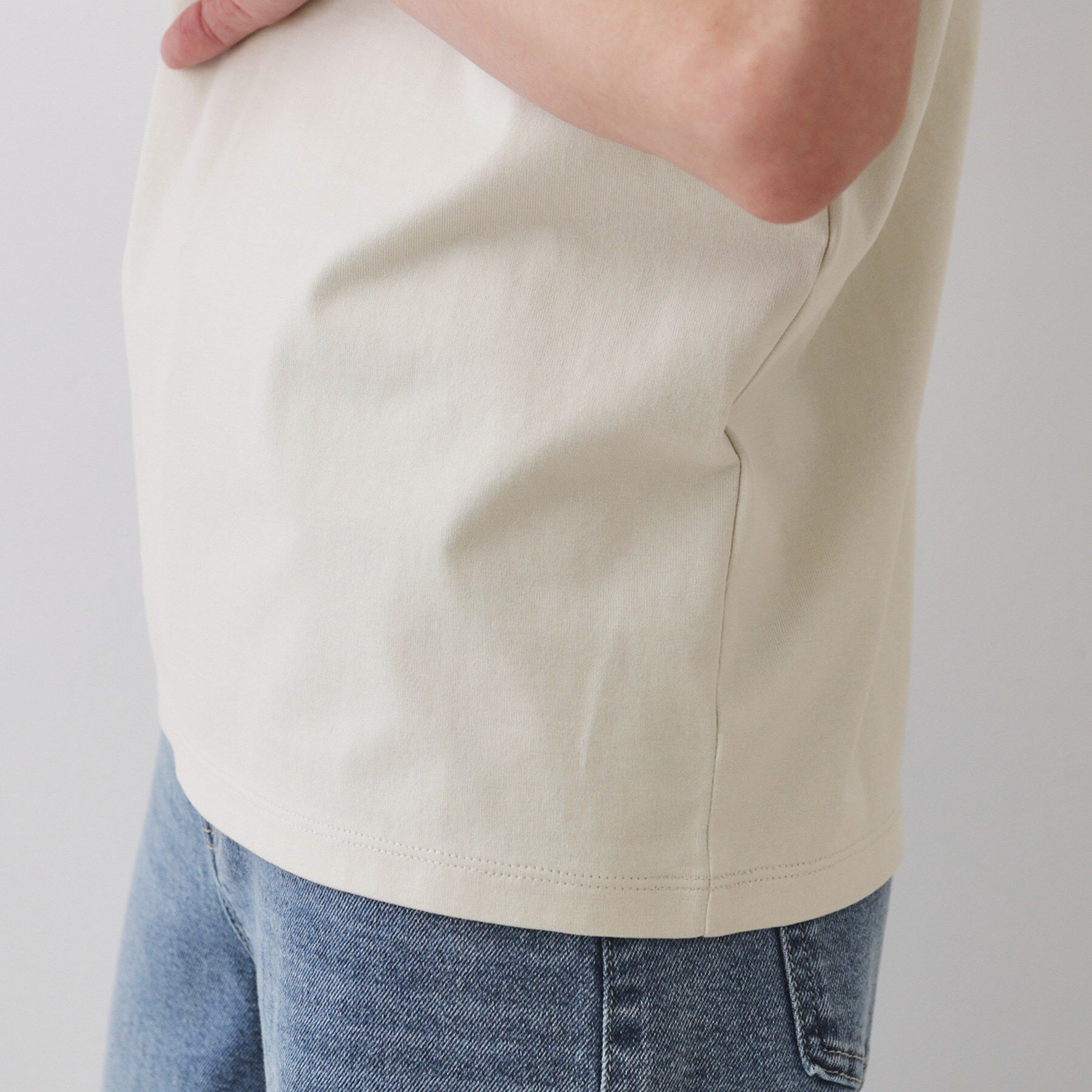 OPAQUE.CLIP「ロゴプリントTシャツ【洗濯機洗い可】」|Tシャツ・カットソー|