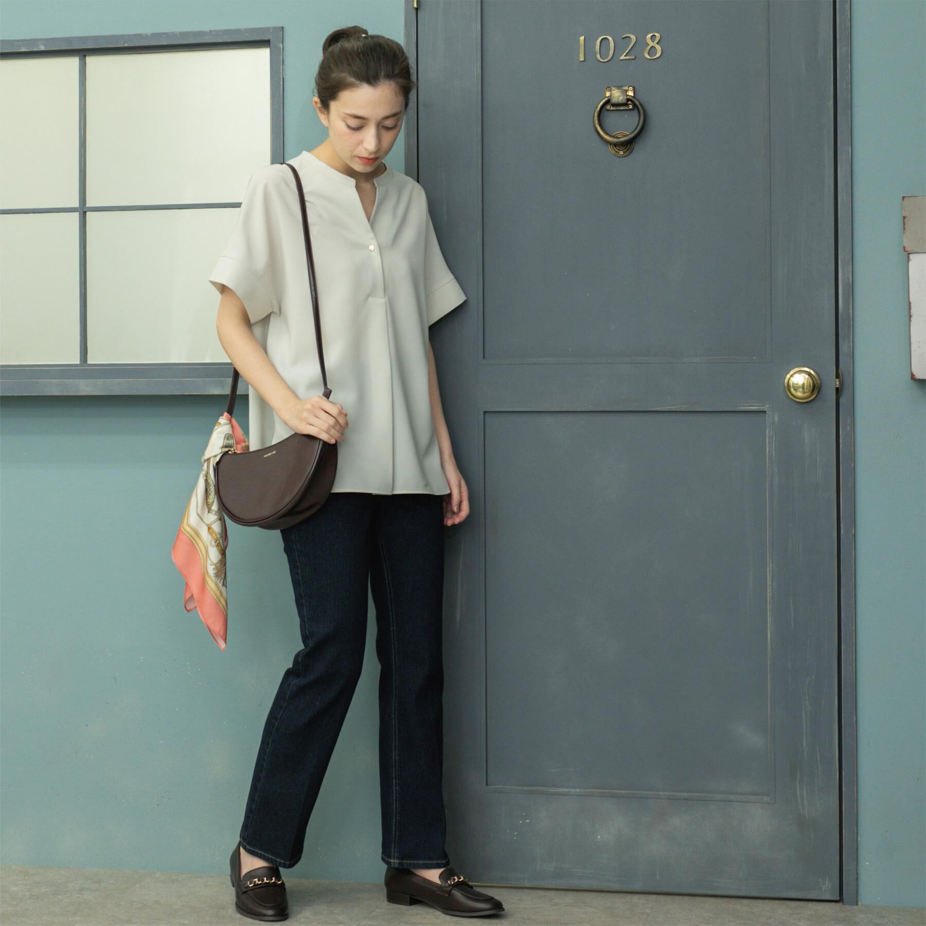 OPAQUE.CLIP「《5色展開/SS-LLサイズ》スキッパー金ボタンブラウス/セットアップ対応【防シワ/ストレッチ/洗濯」|シャツ・ブラウス|