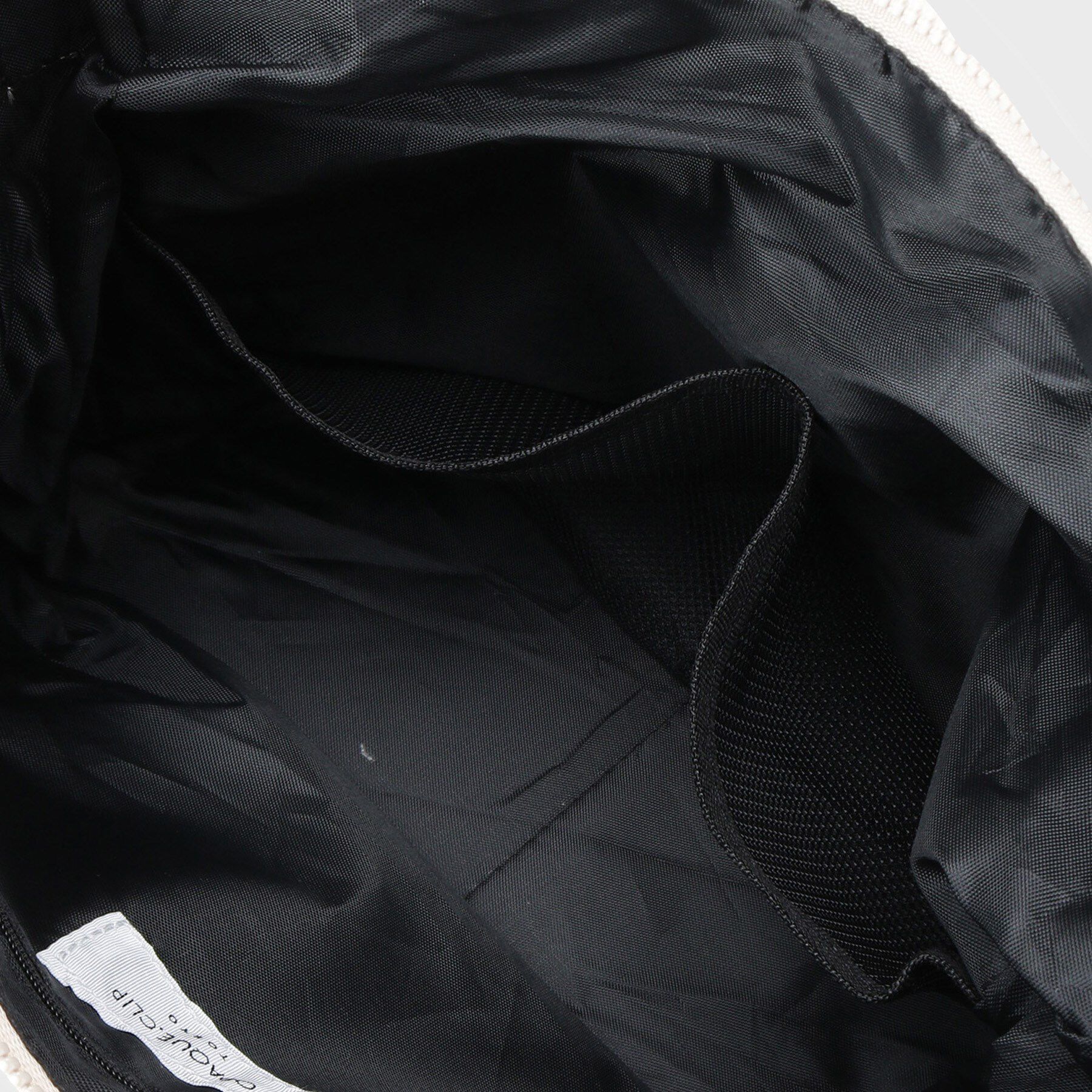 OPAQUE.CLIP「【軽量/撥水加工/多ポケット】ツイルミドルサイズムーンショルダーバッグ」|ショルダー・メッセンジャー|