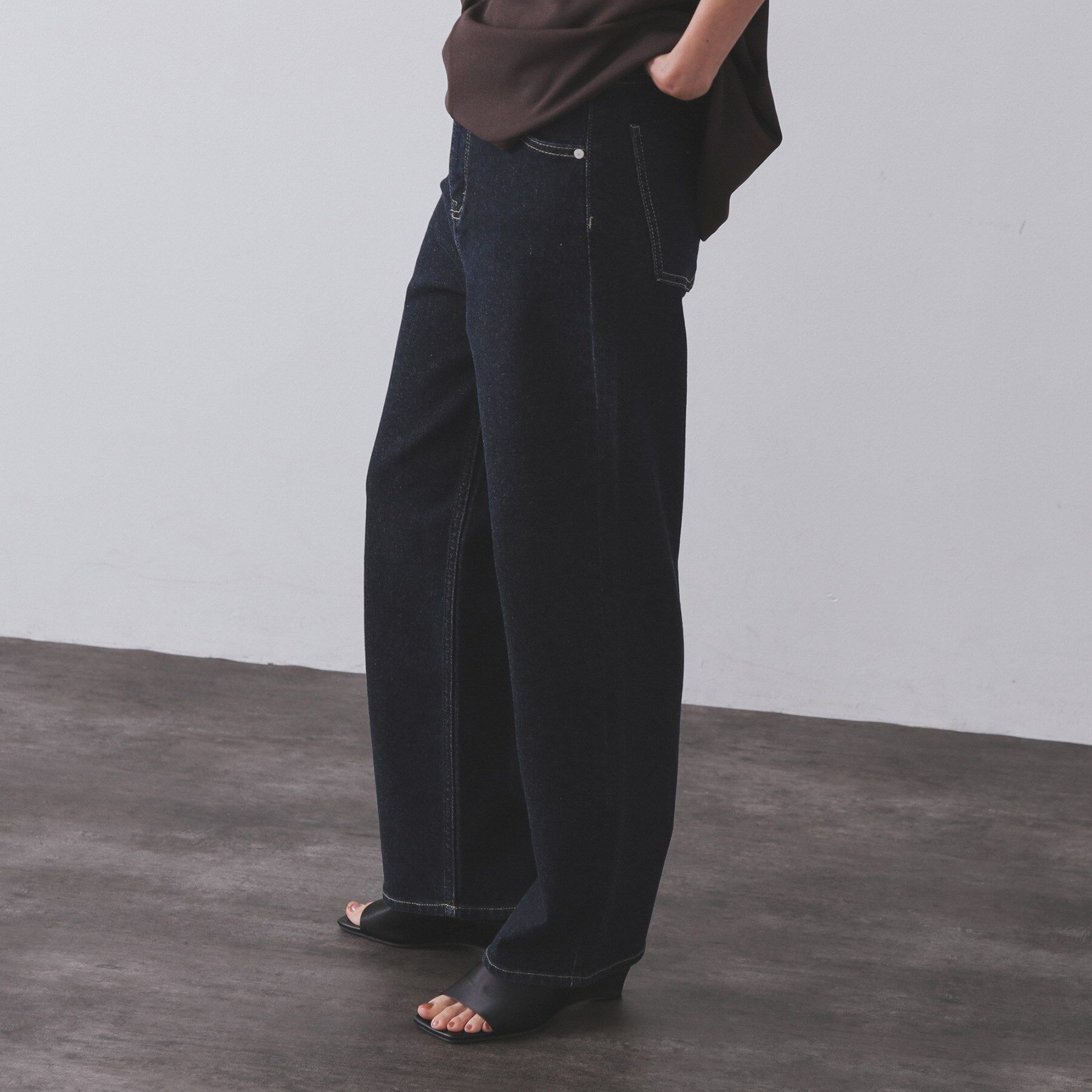OPAQUE.CLIP「ストレッチストレートデニム【洗濯機洗い可】」|デニム|