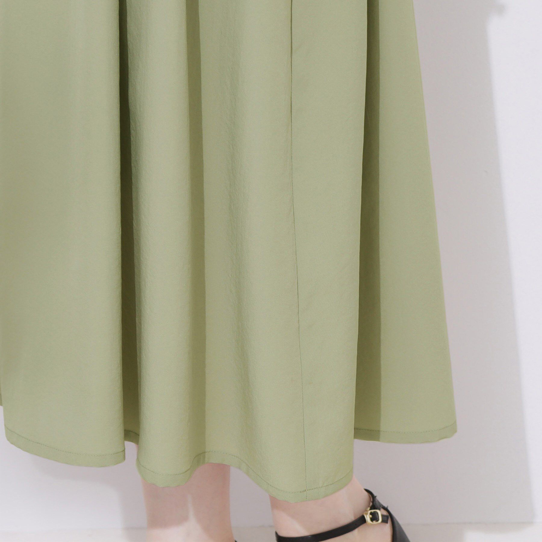 Couture broach「【マシンウォッシャブル・二の腕カバー】ウエストベルトVネックワンピース」|ワンピース|