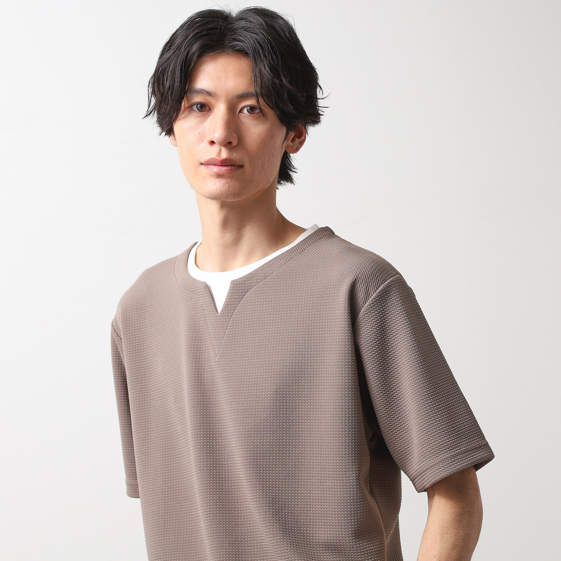 THE SHOP TK「ミニフクレキーネック半袖Tシャツ」|Tシャツ・カットソー|ベージュ(052)
