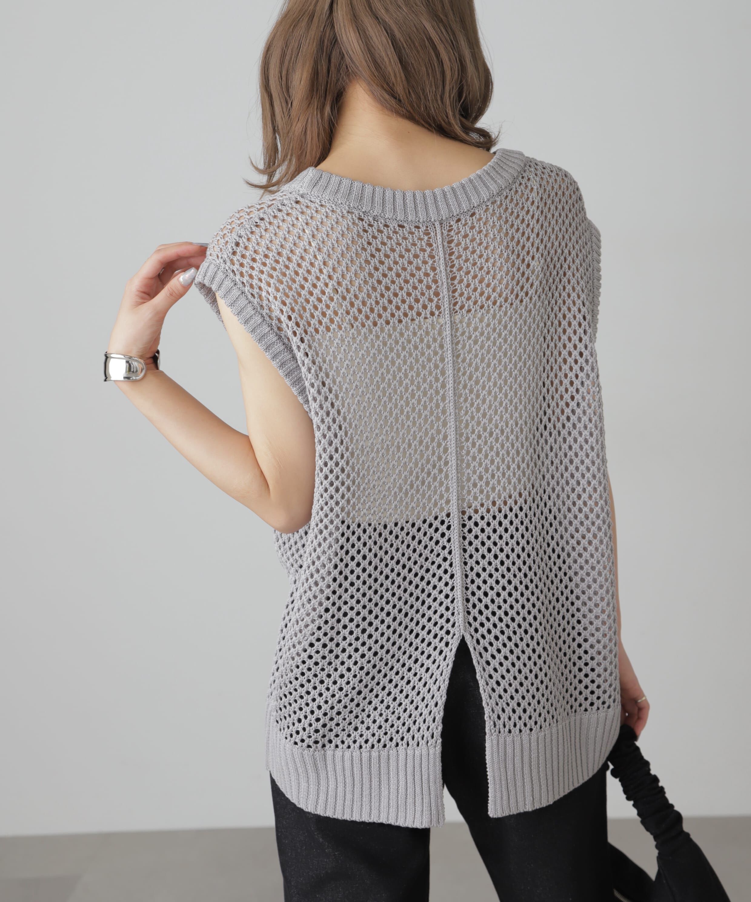  「メッシュロゴニットベスト」|ニット・セーター|