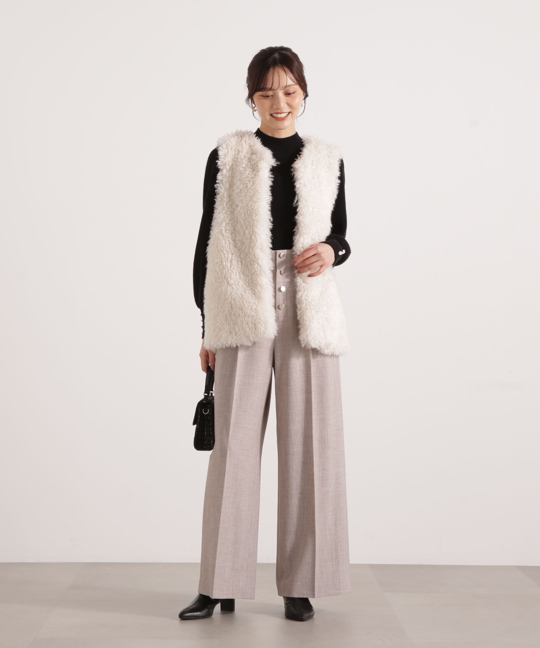 PROPORTION BODY DRESSING「フェイクファージレ 25AW」|ブルゾン・スタジャン|