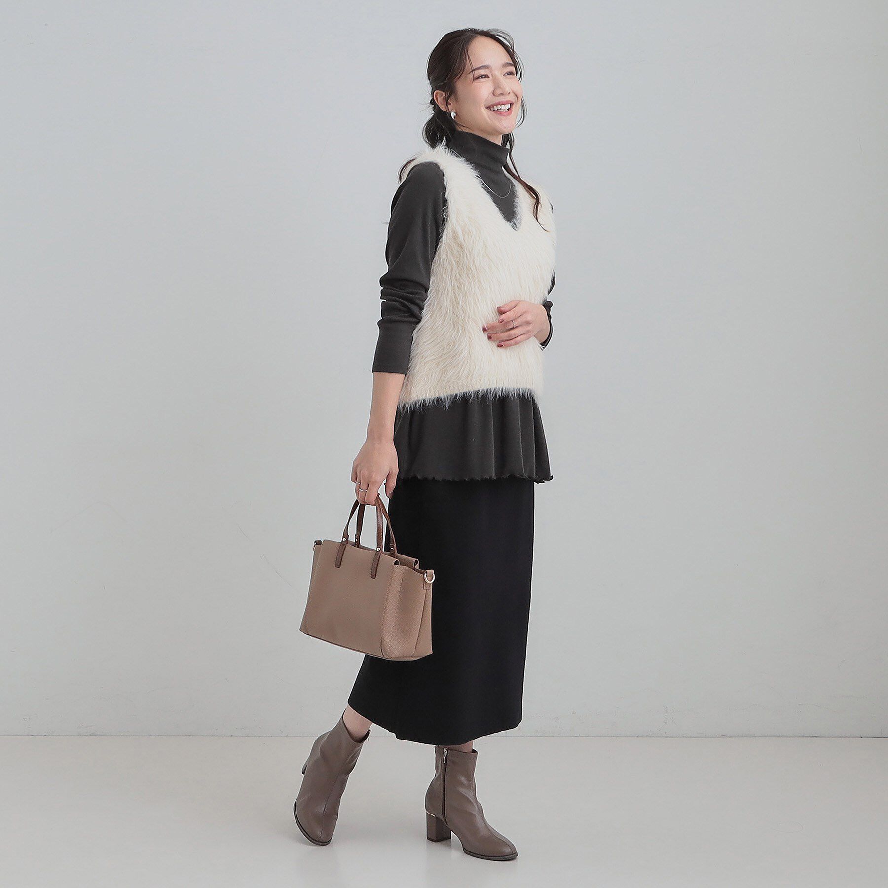 SHOO･LA･RUE「【洗濯機可/S-LL】品よく重ねる ペプラムリブトップス」|チュニック|