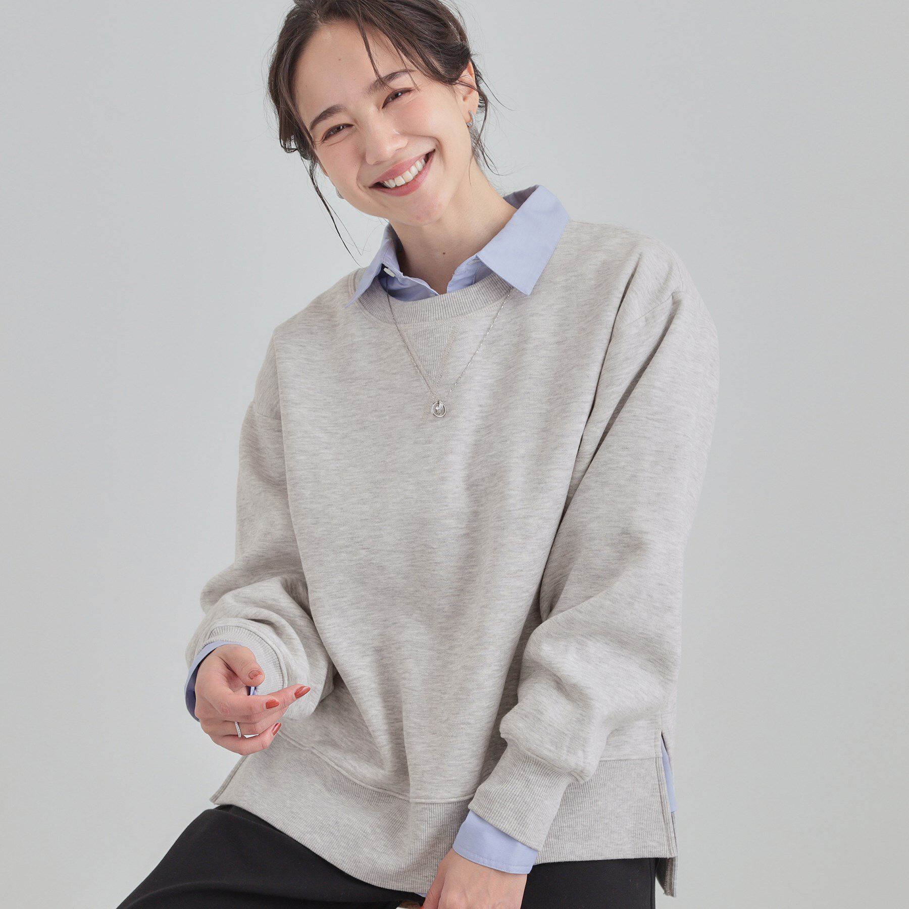 SHOO･LA･RUE「【あったか/S-LL】シンプルだから使いやすい ガゼット付き 裏起毛スウェット」|パーカー|アイボリー(004)