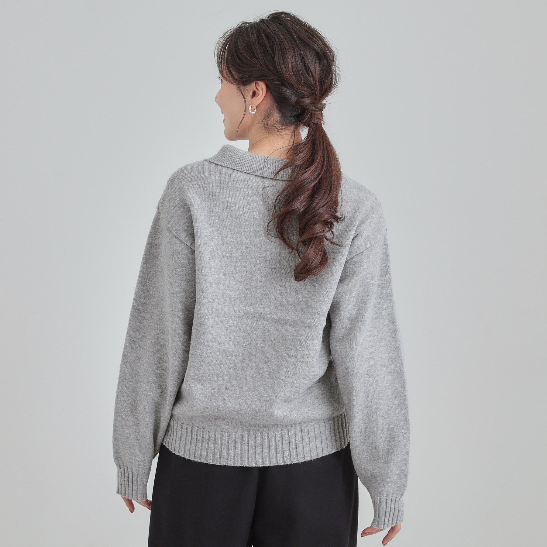 SHOO･LA･RUE「【S-LL】配色ボタンがポイント 襟付きケーブルニット」|ニット・セーター|