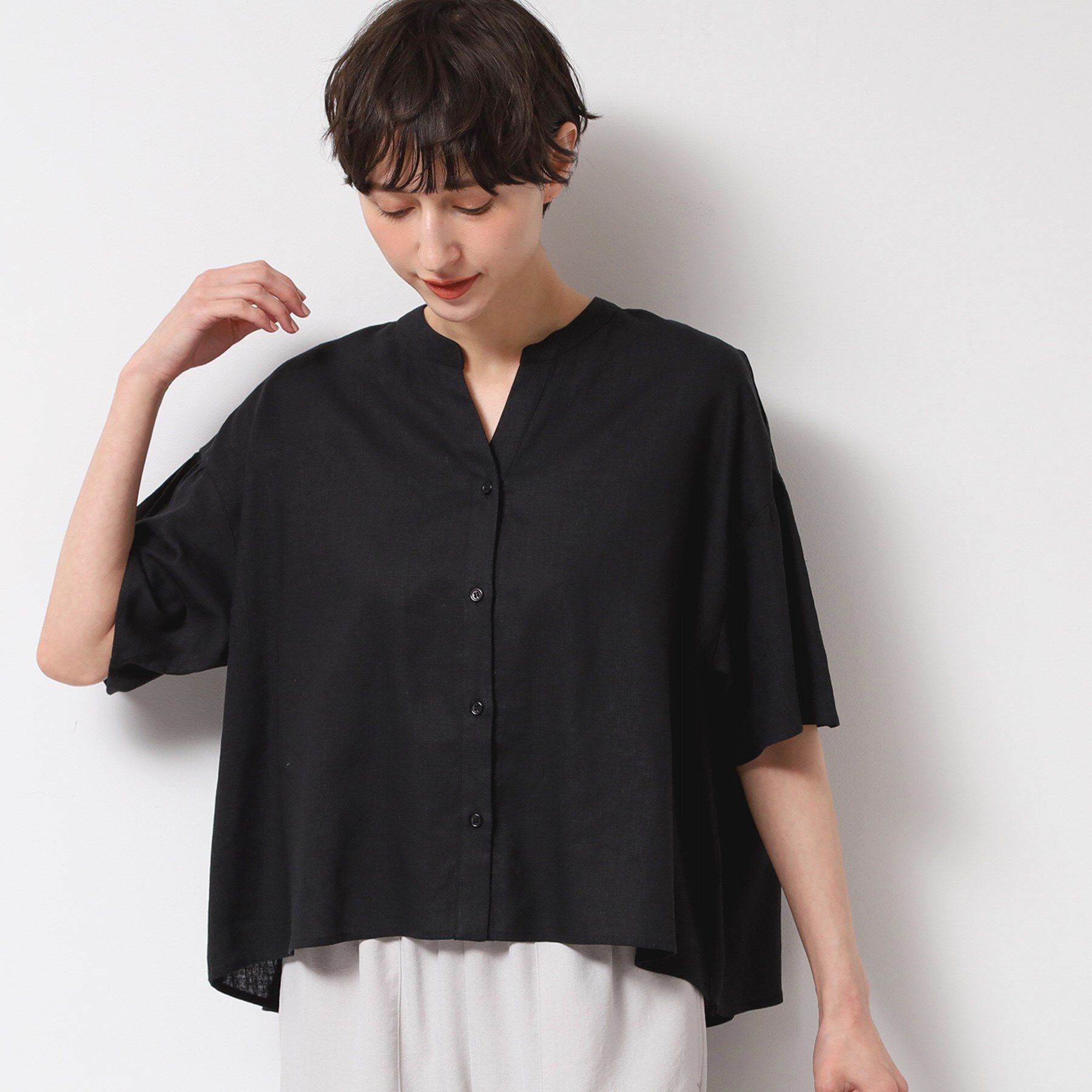 Dessin「【二の腕カバー・洗える】リネンブレンド袖切り替えブラウス」|シャツ・ブラウス|