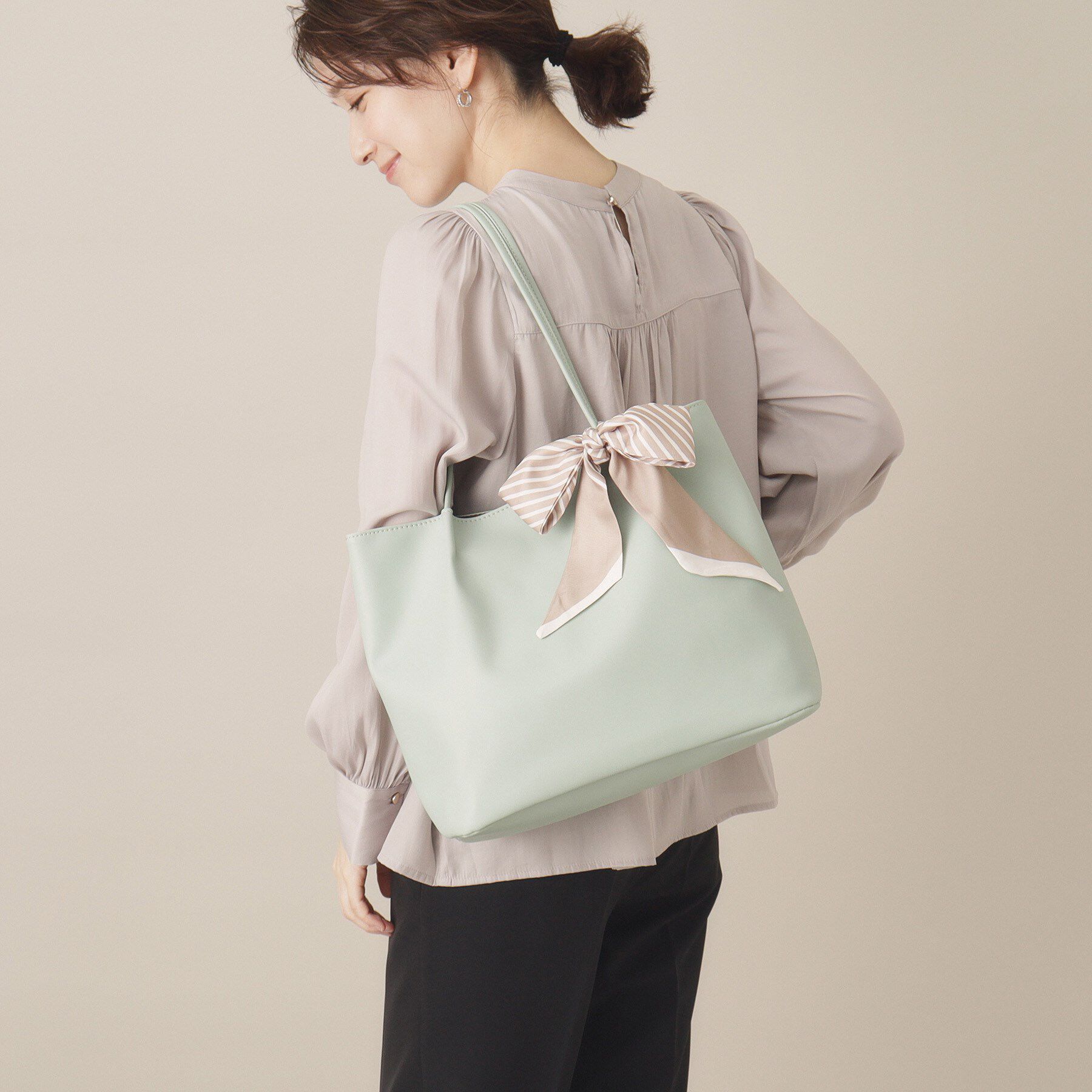 ITS&rsquo;DEMO「スカーフ付A4トート」|トートバッグ|ミントグリーン(02