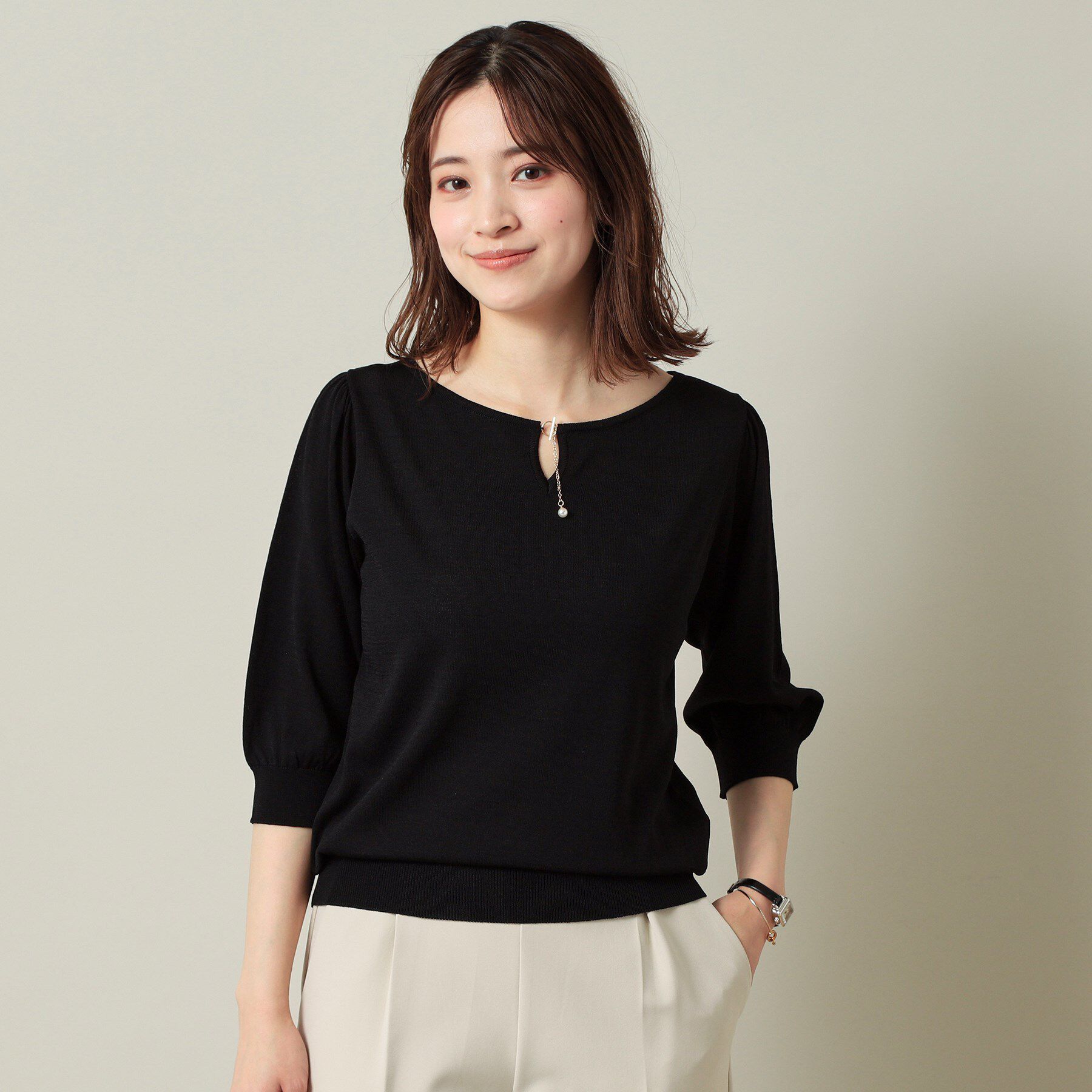 ITS&rsquo;DEMO「【UVケア／接触冷感／アンチピリング／洗濯機OK】キーネックニット」|ニット・セーター|ブラック(019)