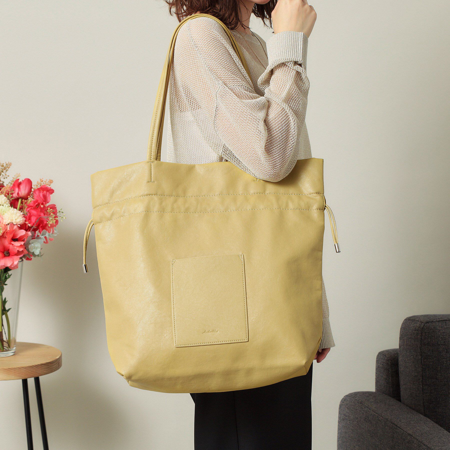 ITS&rsquo;DEMO「【A4対応】合皮巾着トート」|トートバッグ|イエロー(031)