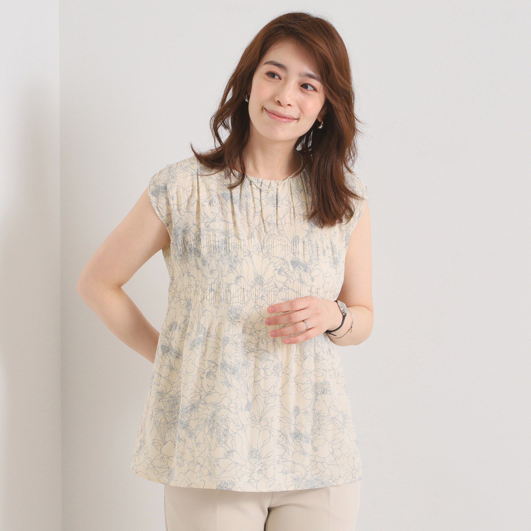 ITS&rsquo;DEMO「【手洗い可】花柄プリーツブラウス」|シャツ・ブラウス|