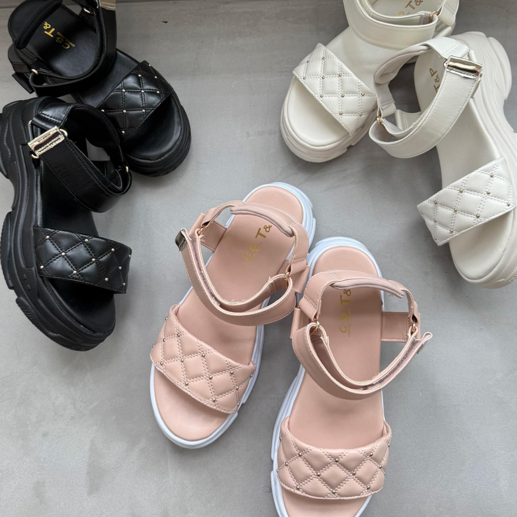 csT&P「キルティング 面ファスナーストラップサンダル」|サンダル|