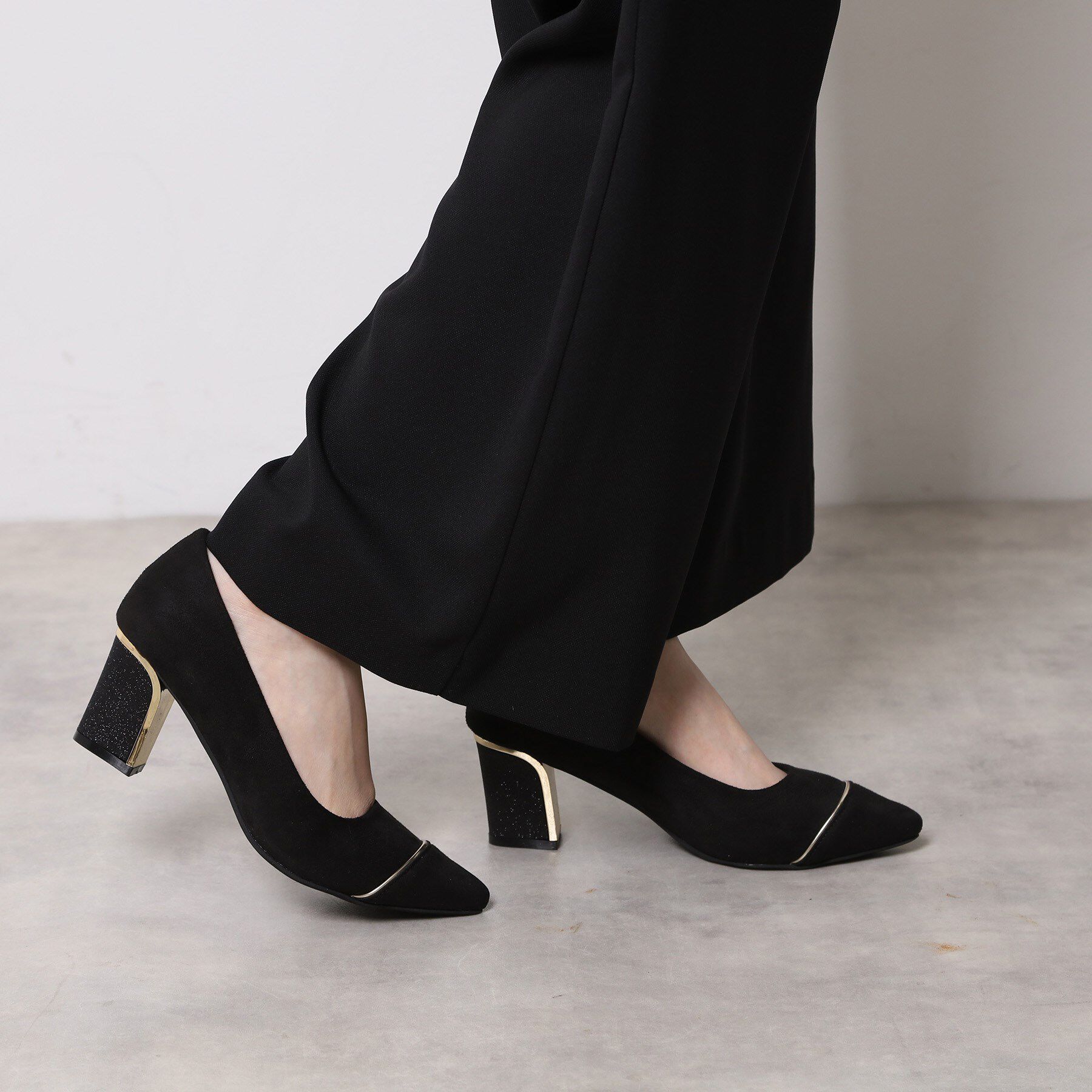 ESPERANZA「【EC先行販売】ラメヒールゴールドラインパンプス」|パンプス|