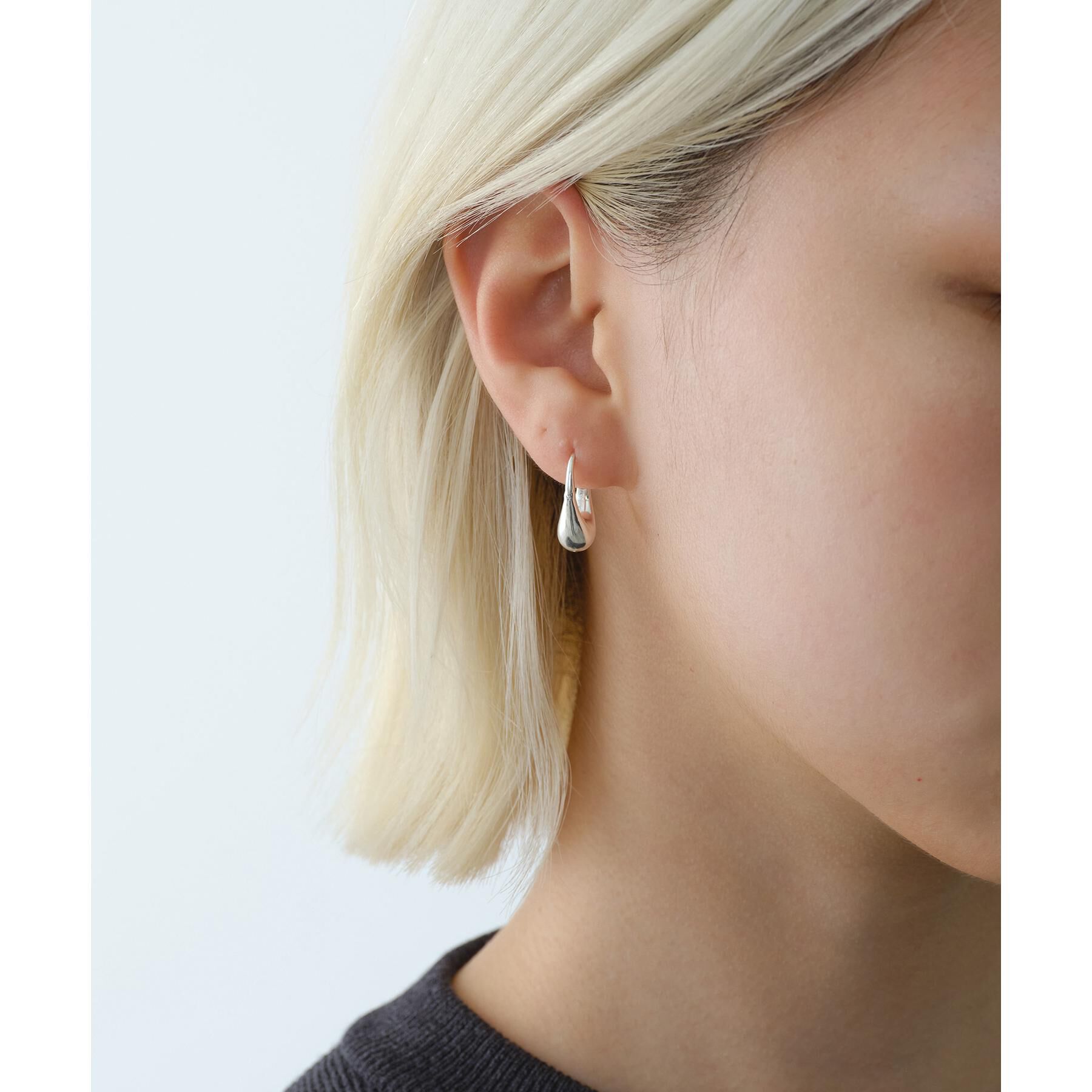 CODE A「Otiumberg．｜Drop Hoops」|ピアス|