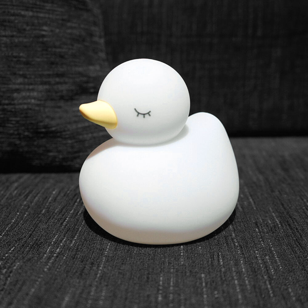 BACKYARD FAMILY「ナイトライト アヒル 通販 かわいい 授乳ライト ライト ベビー 照明 おしゃれ」|電化製品|ホワイト1