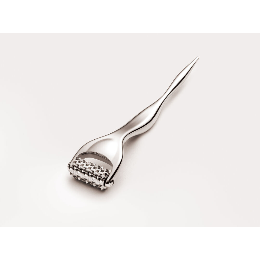 BACKYARD FAMILY「熱伝導トリートメントローラー 美容 鍼 ローラー 通販 アイケア フェイスケア 熱伝導」|マッサージ・ボディスクラブ|シルバー1