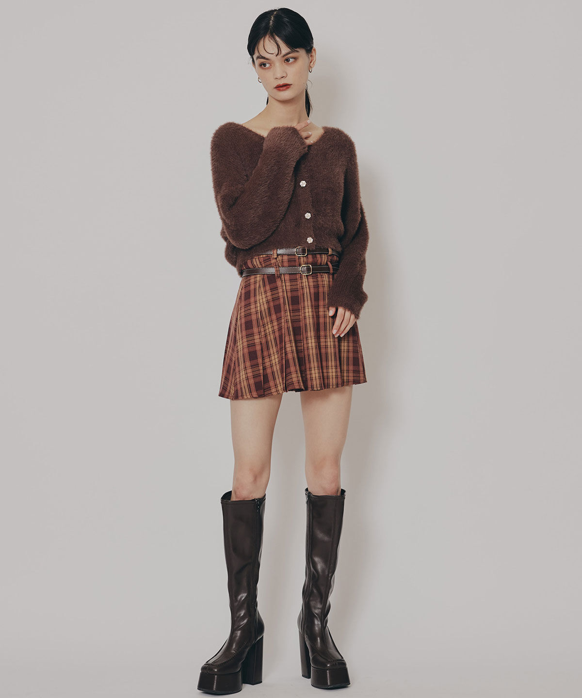 REDYAZEL「フェザーヤーンビジューボタンカーディガン」|カーディガン|