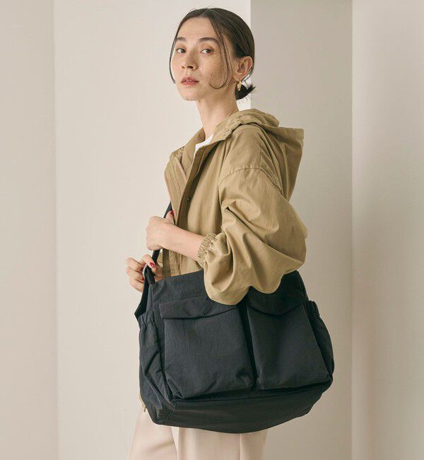 BEAUTY&YOUTH UNITED ARROWS「フロント ダブルポケット ビッグ ショルダーバッグ」|ショルダー・メッセンジャー|