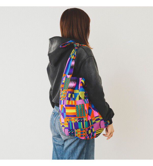 BEAMS「バティック ショルダー エコ バッグ 2025」|ポーチ|