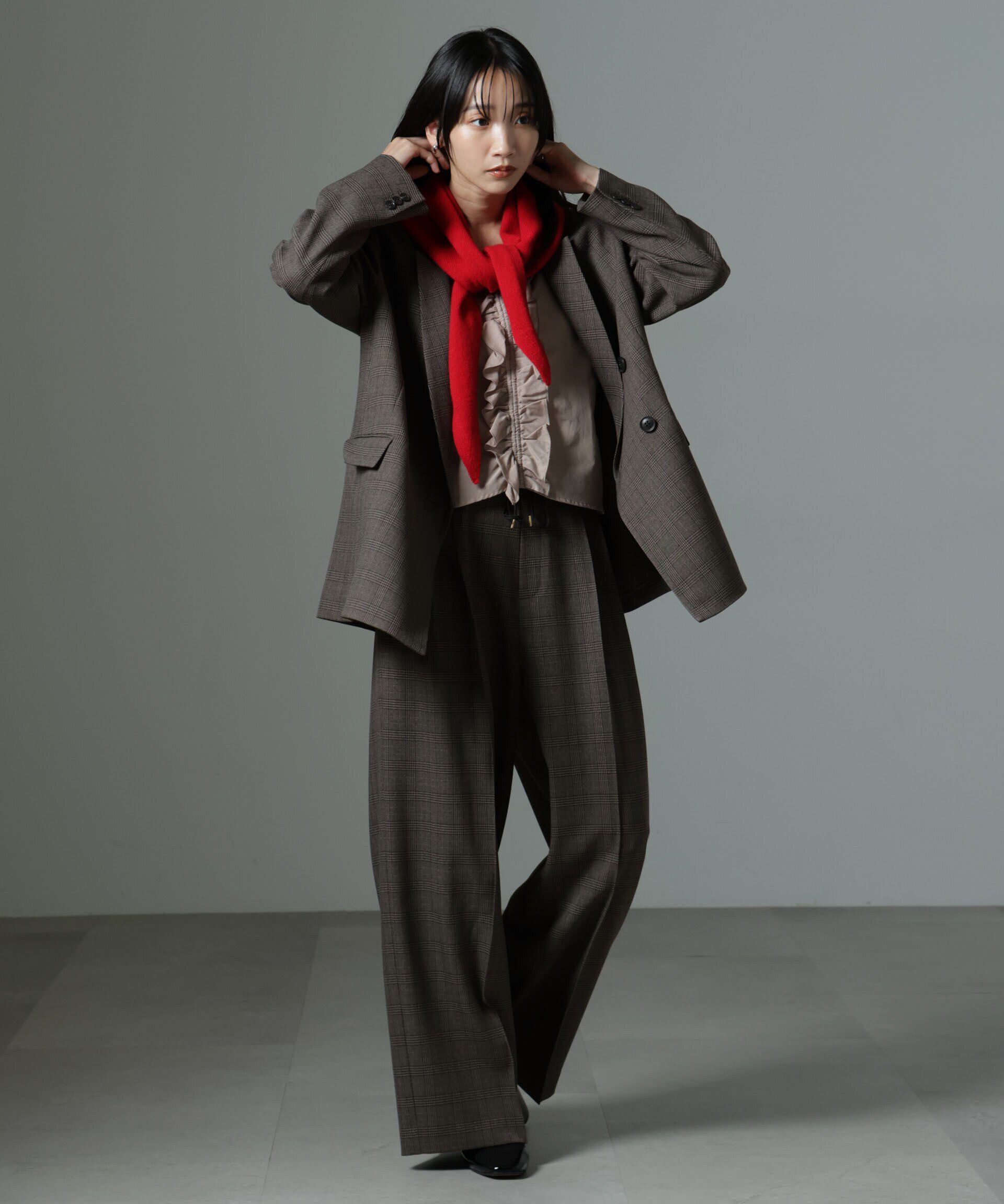 nano･universe「ストレッチサージピンタックイージーワイドパンツ（セットアップ可）」|チノ|