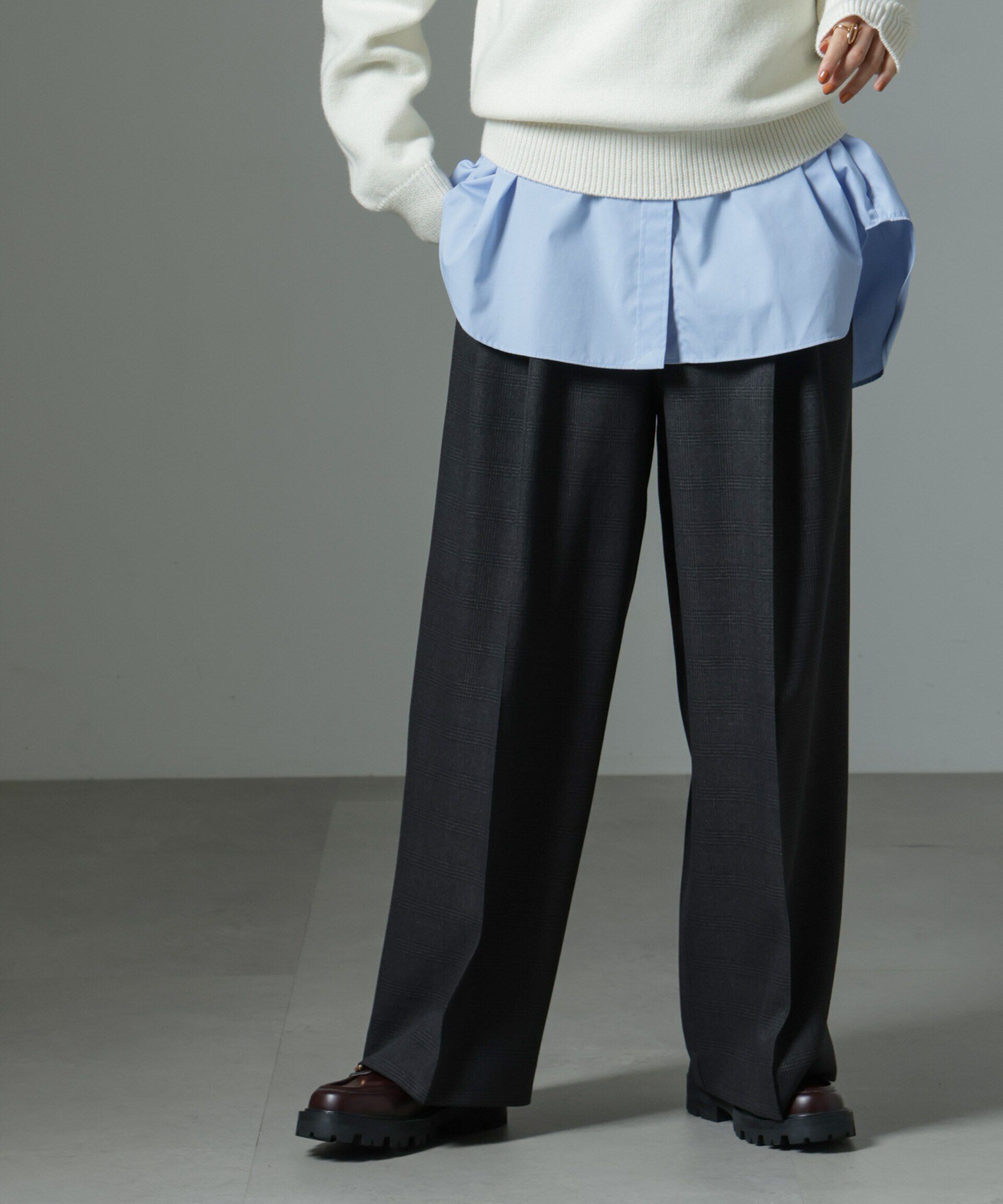 nano･universe「ストレッチサージピンタックイージーワイドパンツ（セットアップ可）」|チノ|パターン21