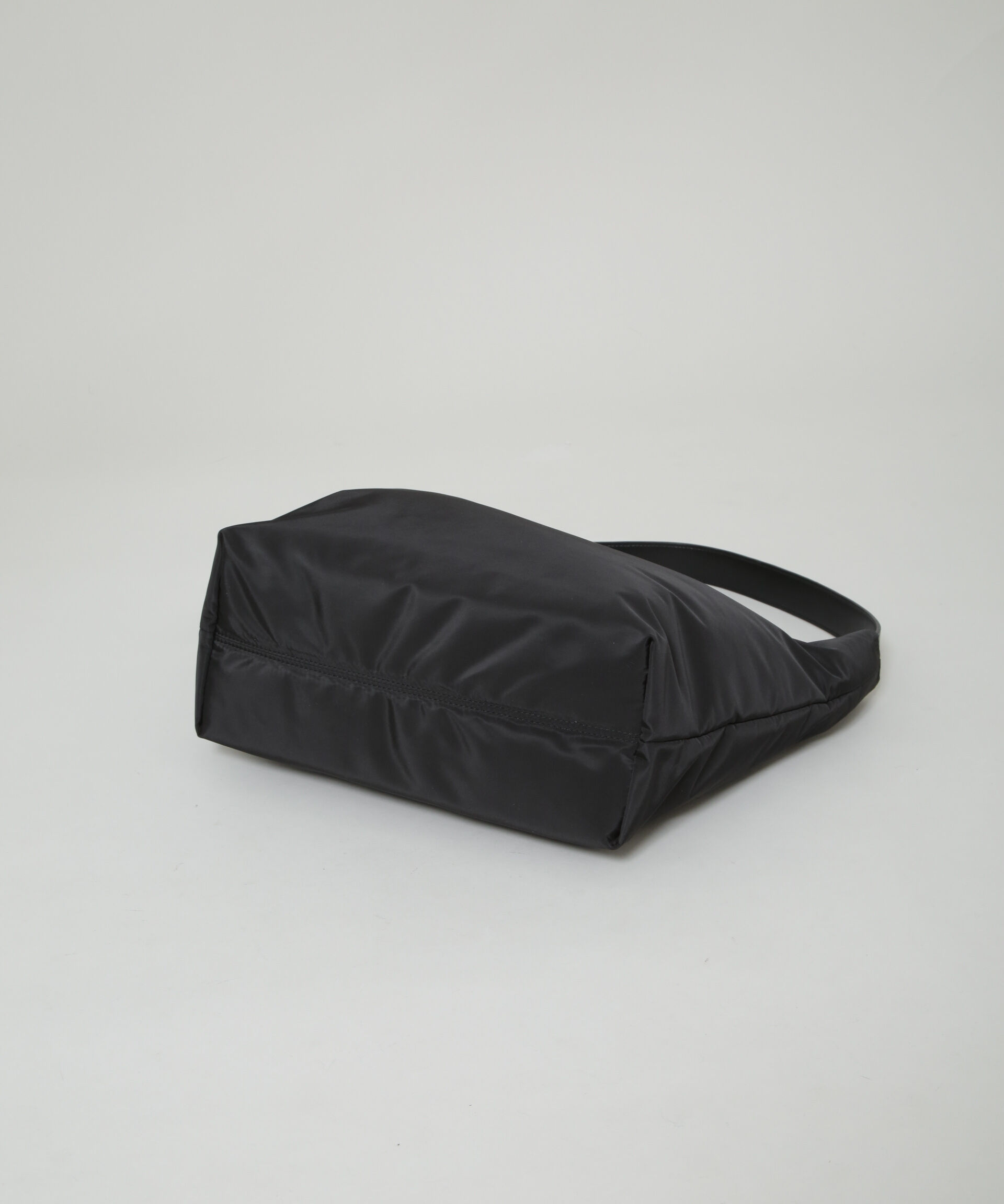 nano･universe「パファートートバッグ」|ショルダー・メッセンジャー|