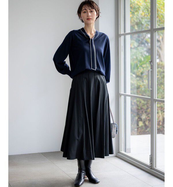 23区「【FUDGE掲載】マットライトタフタ フレアスカート」|スカート|