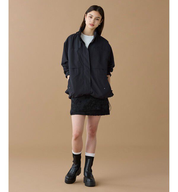 LACOSTE「撥水 ウエストドローコード ユーティリティマウンテンパーカー / フード収納可」|その他|