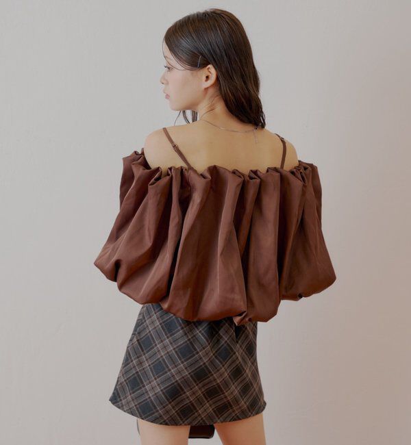  「【SALON by Chico】ギャザーバルーンオフショルブラウス」|シャツ・ブラウス|